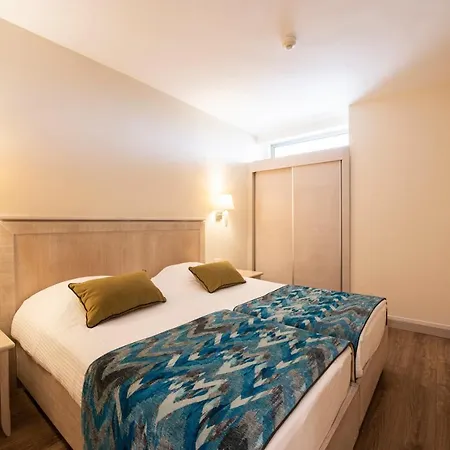 אתר נופש Star Park סייד