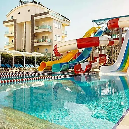 Star Park 5* Side