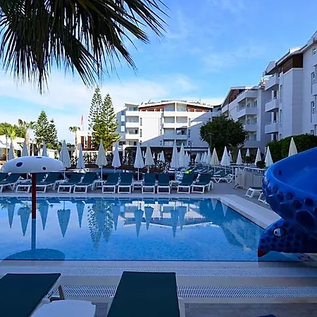Star Park 5* Side