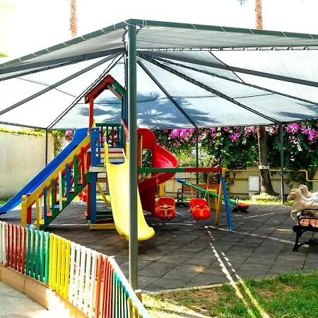 Üdülőközpont Star Park 5*